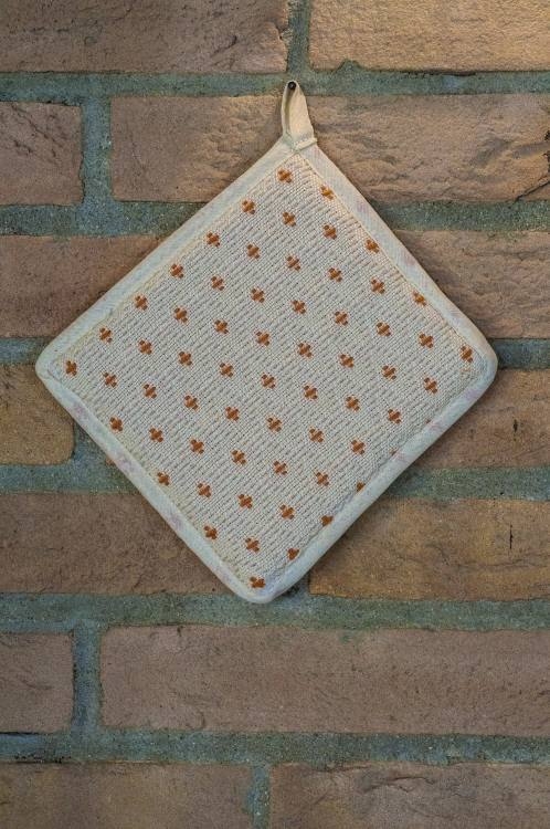 Art-1 presina in cotone con rombetti panna e puntino arancio