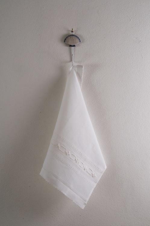 Art-11 canovaccio misto lino esagono-fiorellino bianco