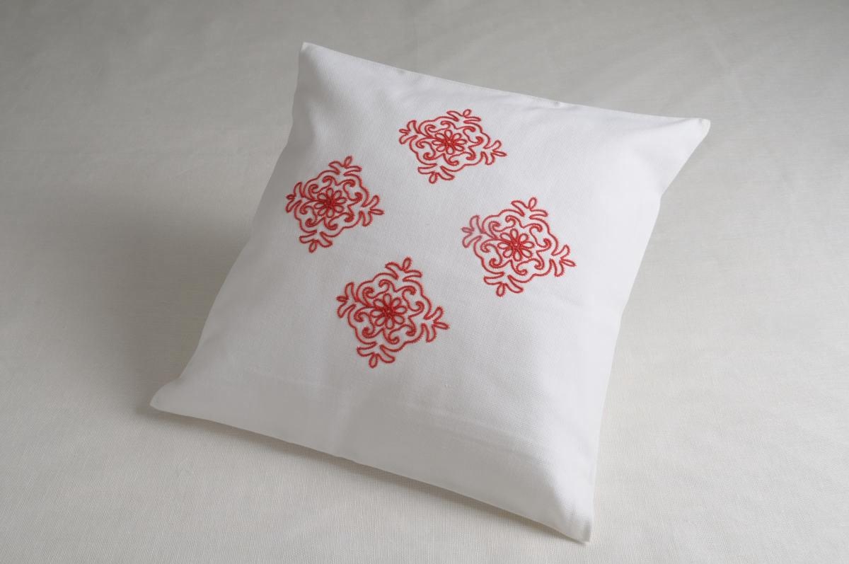 Art-36 copricuscino cotone pistoccu rosso