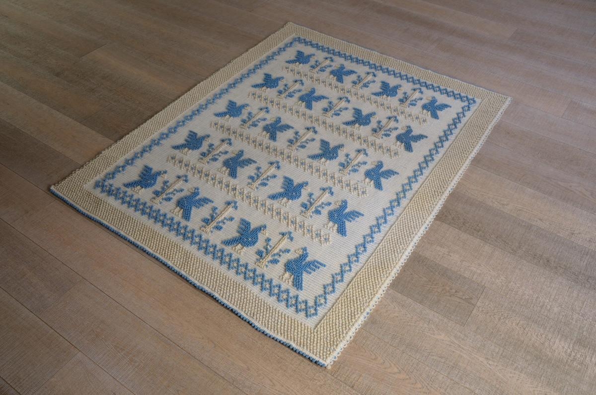 Art-43 tappeto lana tessuto a rilievo pavoncella