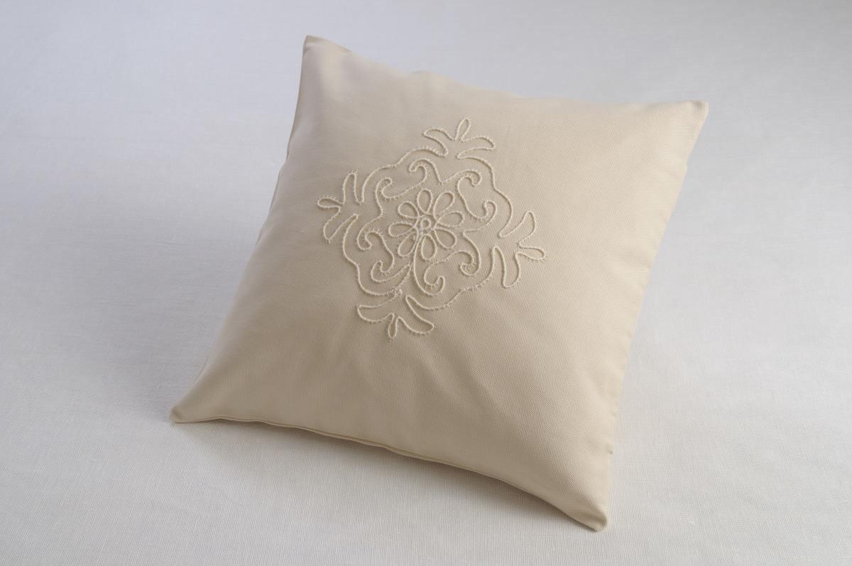 Art-45 copricuscino cotone pistoccu panna