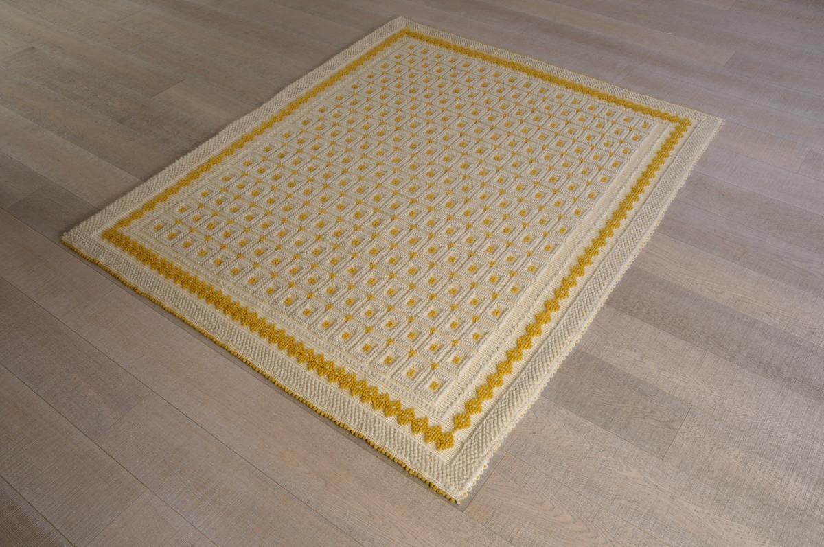 Art-53 tappeto lana tessuto a rilievo quadretti